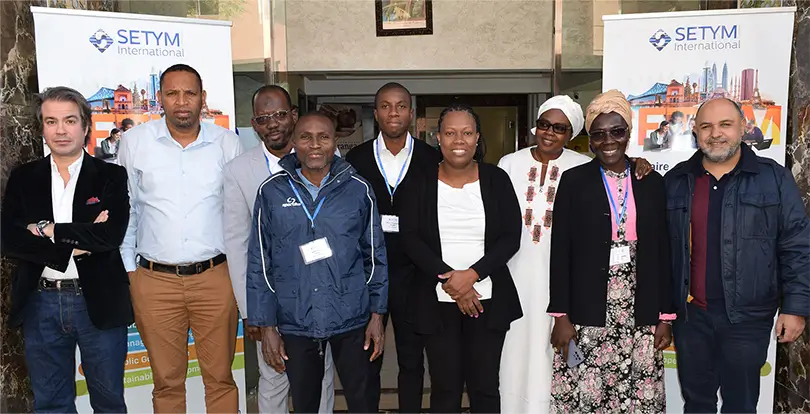 Photo officielle des participants du séminaire en Passation des marchés : travaux, fournitures et consultants dispensé à Marrakech du 25 novembre au 13 décembre 2024